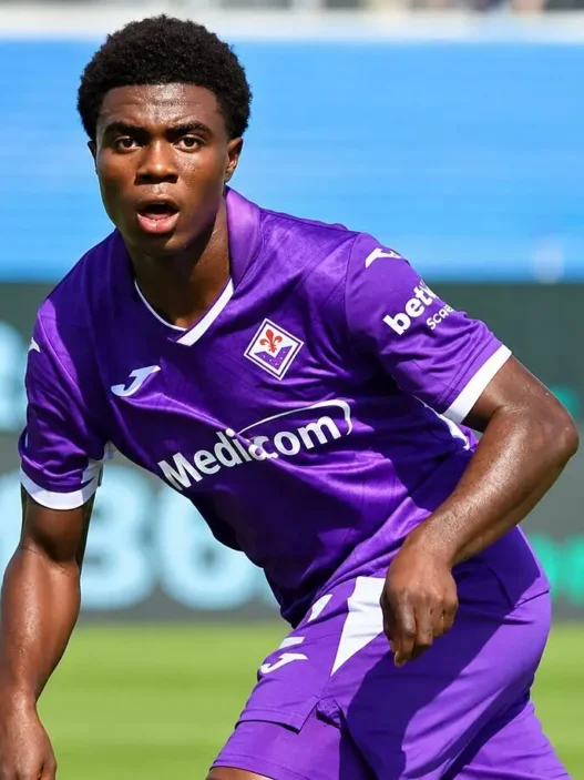 Fiorentina, Oulai ko: possibile lungo stop per il centrocampista