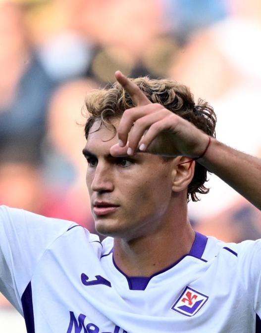 Fiorentina, Vanoli pensa al tridente: Pellegrino-Mastantuono-Njie