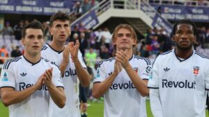 Nico Paz, il gesto del "dieci" viola dopo la partita al Franchi