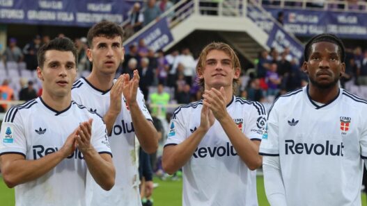Nico Paz, il gesto del "dieci" viola dopo la partita al Franchi