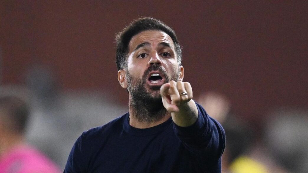 Fabregas: "Pensiamo alla Fiorentina, lasciate tranquilli i miei giocatori"