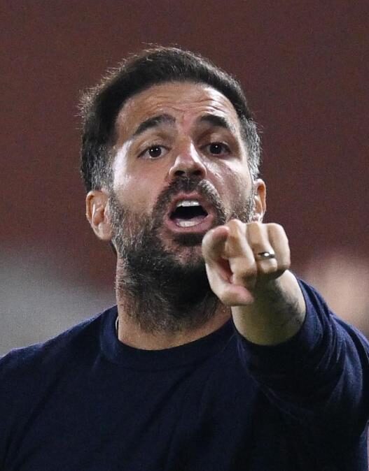 Fabregas: "Pensiamo alla Fiorentina, lasciate tranquilli i miei giocatori"