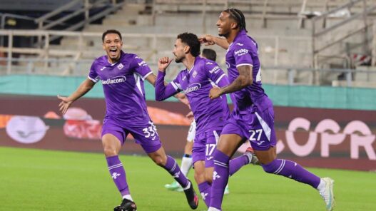 Fiorentina, rimonta e sorpasso ma l'Atalanta riacciuffa il pareggio: 2-2
