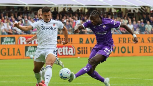 Njie protagonista, gol e abbracci per lui alla Fiorentina