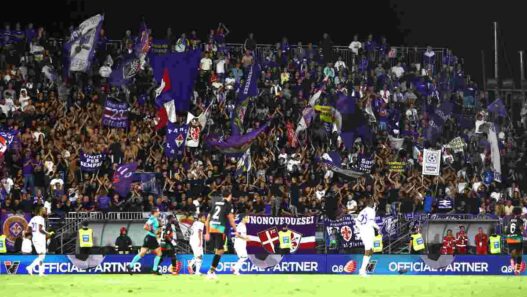 Fiorentina: il tifo si ricompatta, attesi sold out anche fuori casa