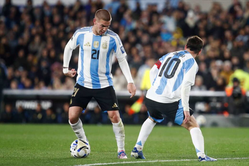 Mastantuono omaggia Messi: "Grazie eterna 10, eredità irripetibile"