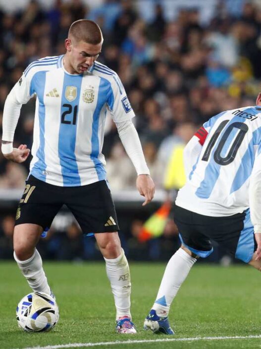 Mastantuono omaggia Messi: "Grazie eterna 10, eredità irripetibile"