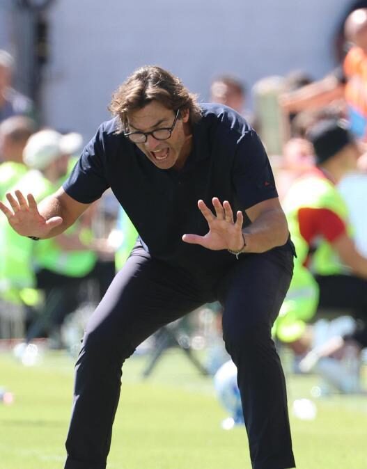 Fiorentina, Vanoli cerca equilibrio: gioco offensivo in attesa