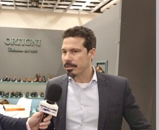 Hernanes visita il Viola Park: "Struttura invidiabile, mi fa venir voglia di giocare"