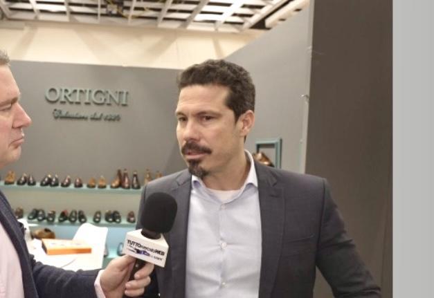 Hernanes visita il Viola Park: "Struttura invidiabile, mi fa venir voglia di giocare"