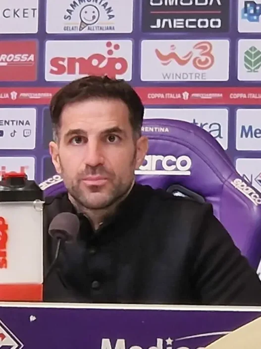 Fabregas: "Abbiamo preparato la Fiorentina in 30 minuti. Il fallo su Gonçalves va rivisto"