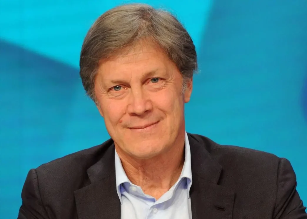 Collovati: "Vanoli in Europa? Sì. Dragusin pensi a difendere, Fagioli e Ndour..."