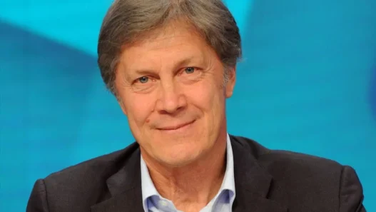 Collovati: "Vanoli in Europa? Sì. Dragusin pensi a difendere, Fagioli e Ndour..."