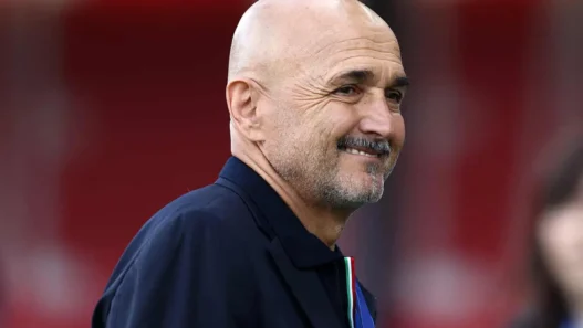 Genoa batte Juventus 2-0, il Napoli travolge il Monza 4-1