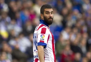 Arda Turan: "Ho preso l'eredità di Terim alla Fiorentina"