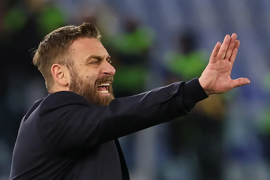 Genoa, emergenza attacco contro la Fiorentina: De Rossi ha pochi uomini