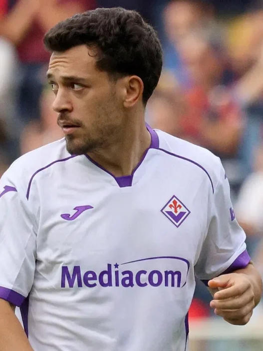Fiorentina, Vanoli sorprende: debutto da titolare per Gonçalves