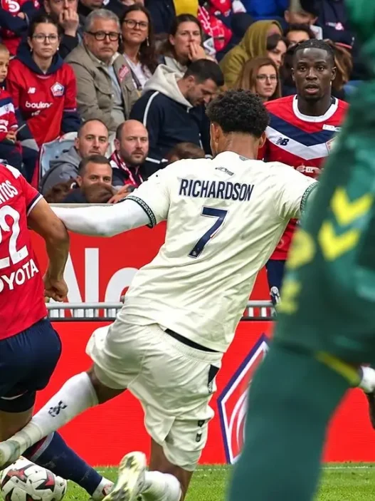 Intervento killer di Richardson: crociato rotto per Tiago Santos