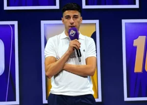 Fiorentina: Parisi torna in campo, possibile rinforzo a sinistra