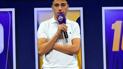 Fiorentina: Parisi torna in campo, possibile rinforzo a sinistra