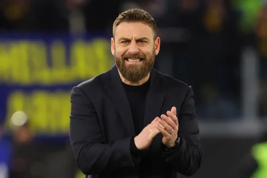 De Rossi: "Fiorentina sfida complicata, ma ne usciremo. Colombo? Pensavo peggio"