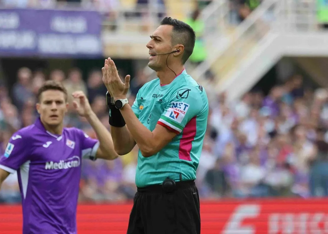 Pedullà attacca Di Bello: "Non all'altezza. Fiorentina ha meritato di perdere"