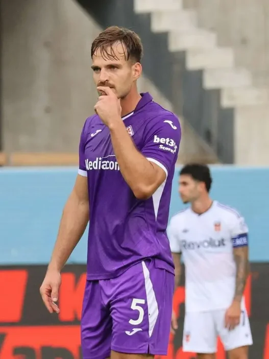 Fiorentina, difesa da reinventare per l'Atalanta