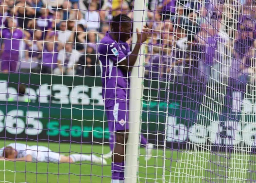 Fiorentina, Njie spreca tre volte: sconfitta contro il Como