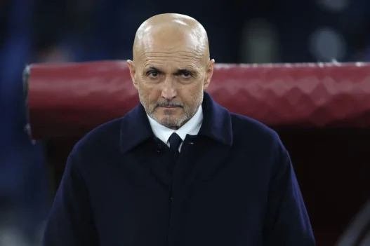 Serie A: La Juve rimonta il Cagliari nel finale, rosso ai tecnici
