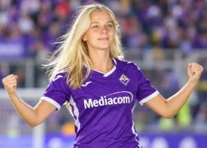 Fiorentina Femminile, rimonta sul Parma con Tryggvadottir: è quarto posto