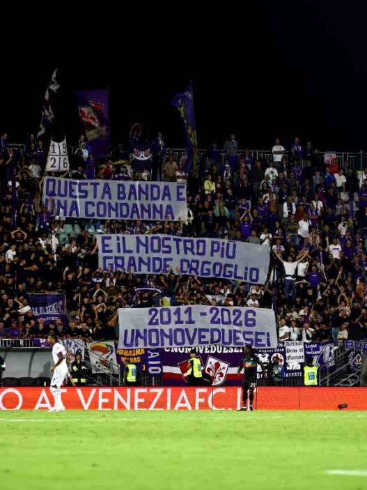 Fiorentina, Marassi colorato di viola: sold out e possibile coreografia
